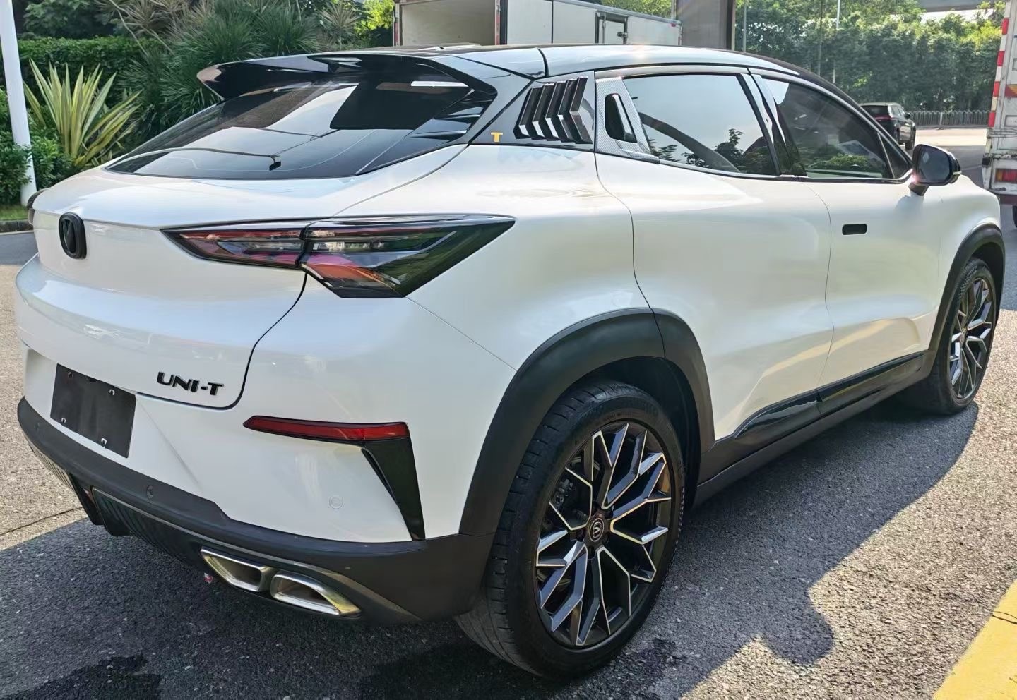 2022 Changan UNI T — photo