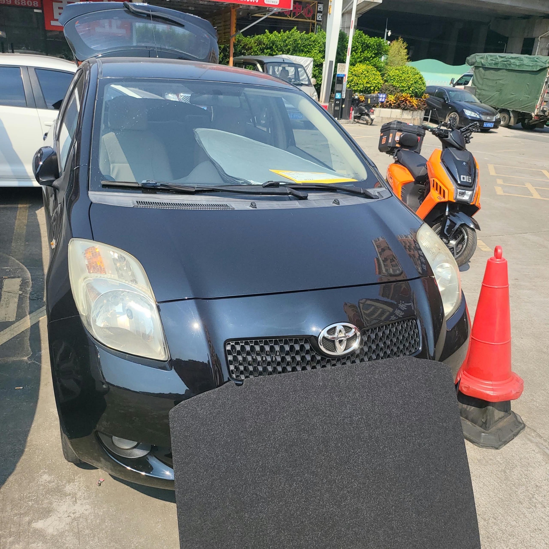 2009 Toyota Yaris — photo