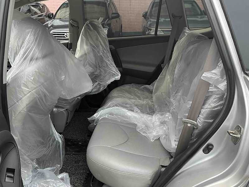 2010 Toyota RAV4 — photo